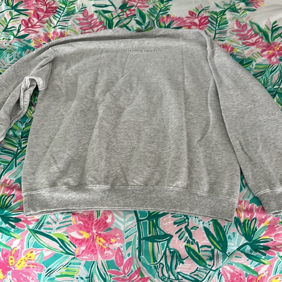 Greek House gray crewneck size large - Picture 5 of 5